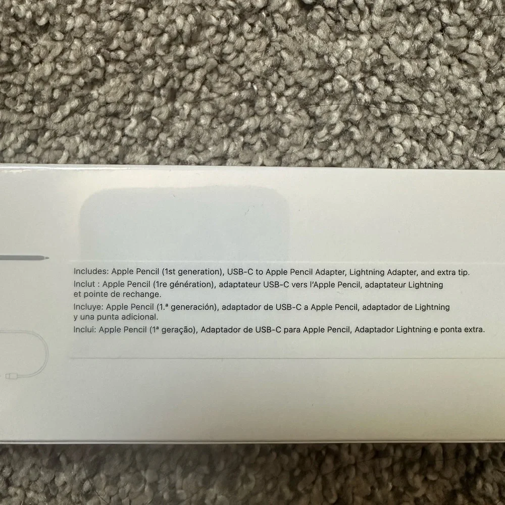 Space Gray iPad (9th Generation) Wi-Fi 64GB with 1st Generation Apple Pencil